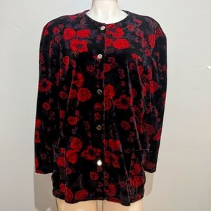 Velvety Vintage Roses top size 18